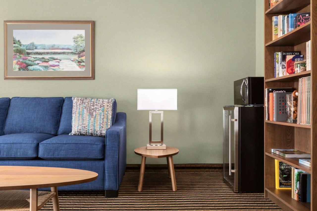 Days Inn By Wyndham Miramichi Nb Extérieur photo